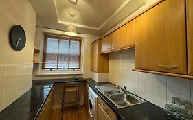 Old Town Flat In The Heart Of Shoreditch